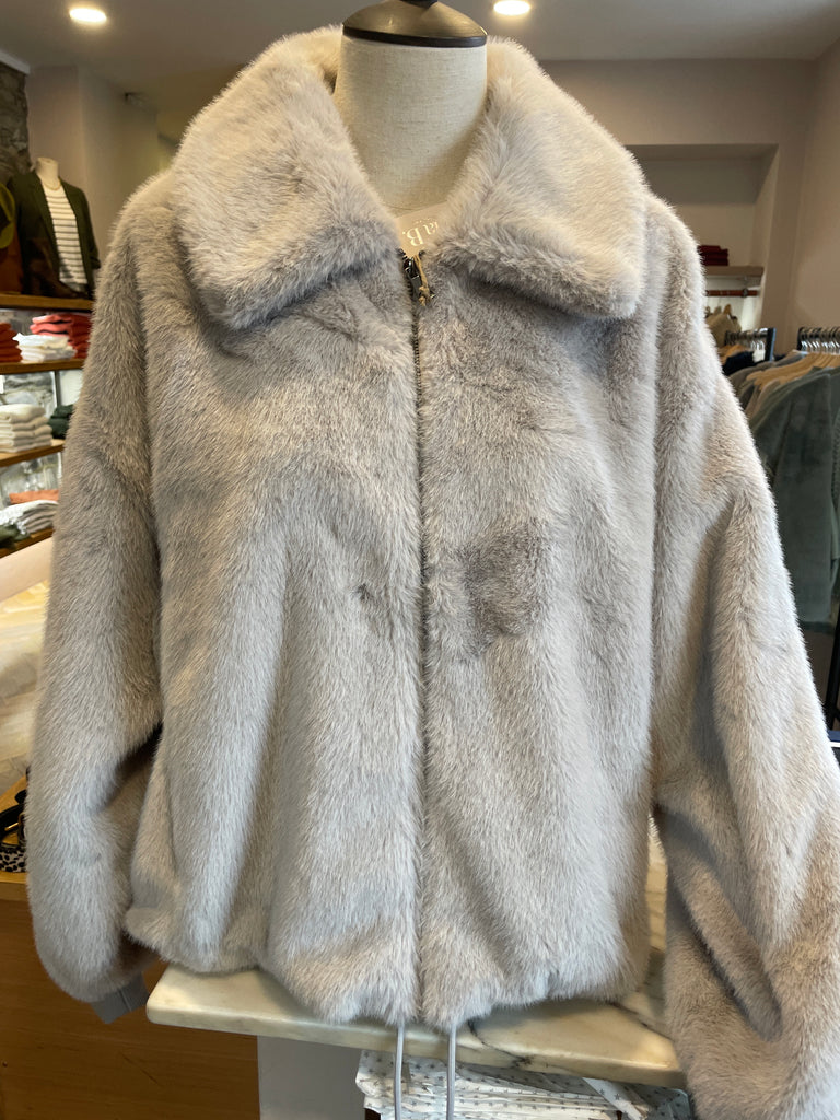 PiaB Grey Fur Jacket