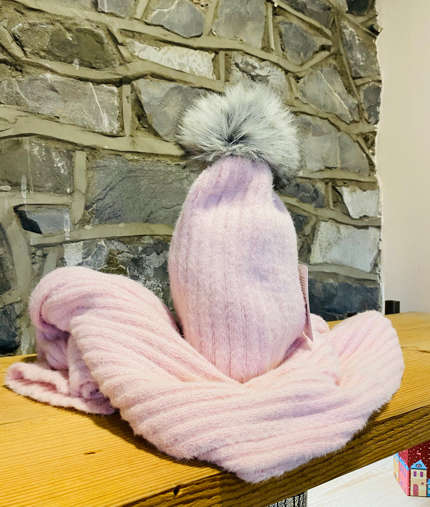 Perfect Dust Pink Hat & Scarf Set