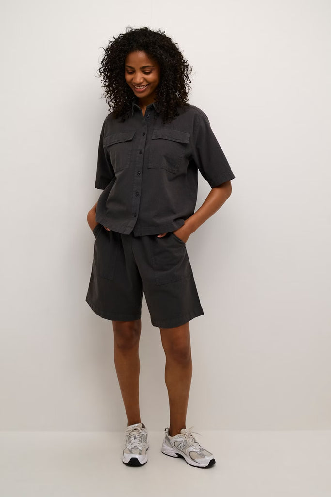 Kaffe Naya Liah Shorts Black Oyster