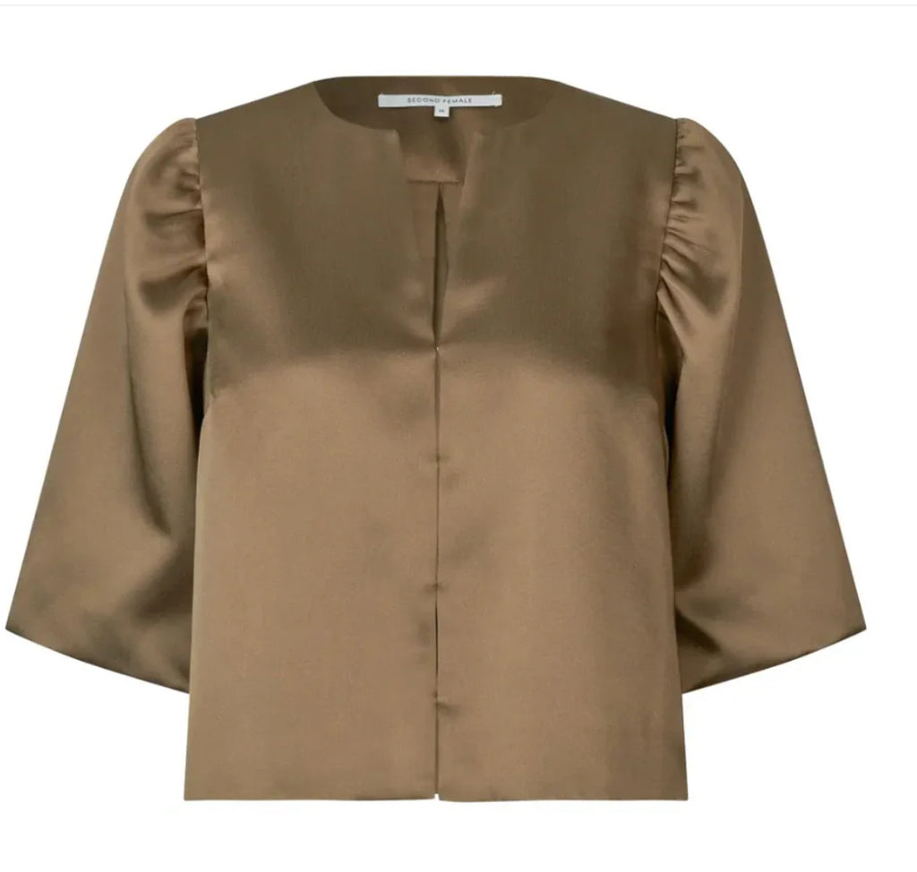 Second Female Perlla Blouse