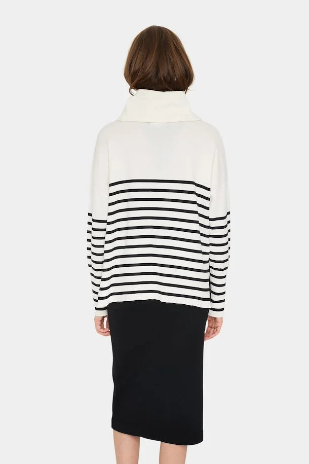 Saint Tropez Grila Cowlneck Pullover