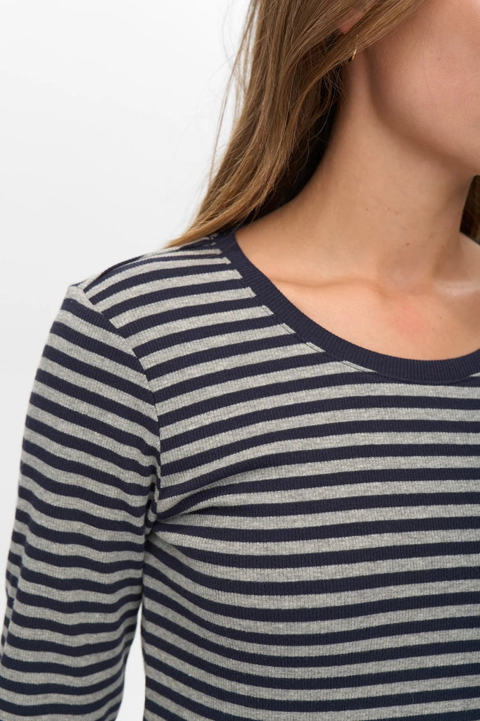 NÜMPH Melany LS Blouse Dark Sapphire
