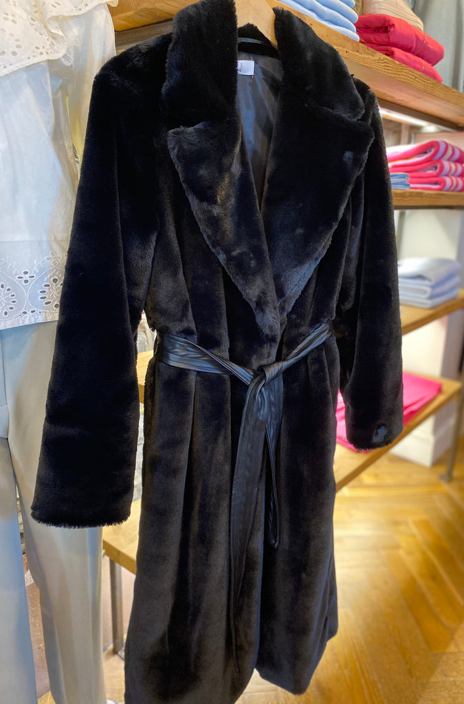 Kaos Black Fur Coat