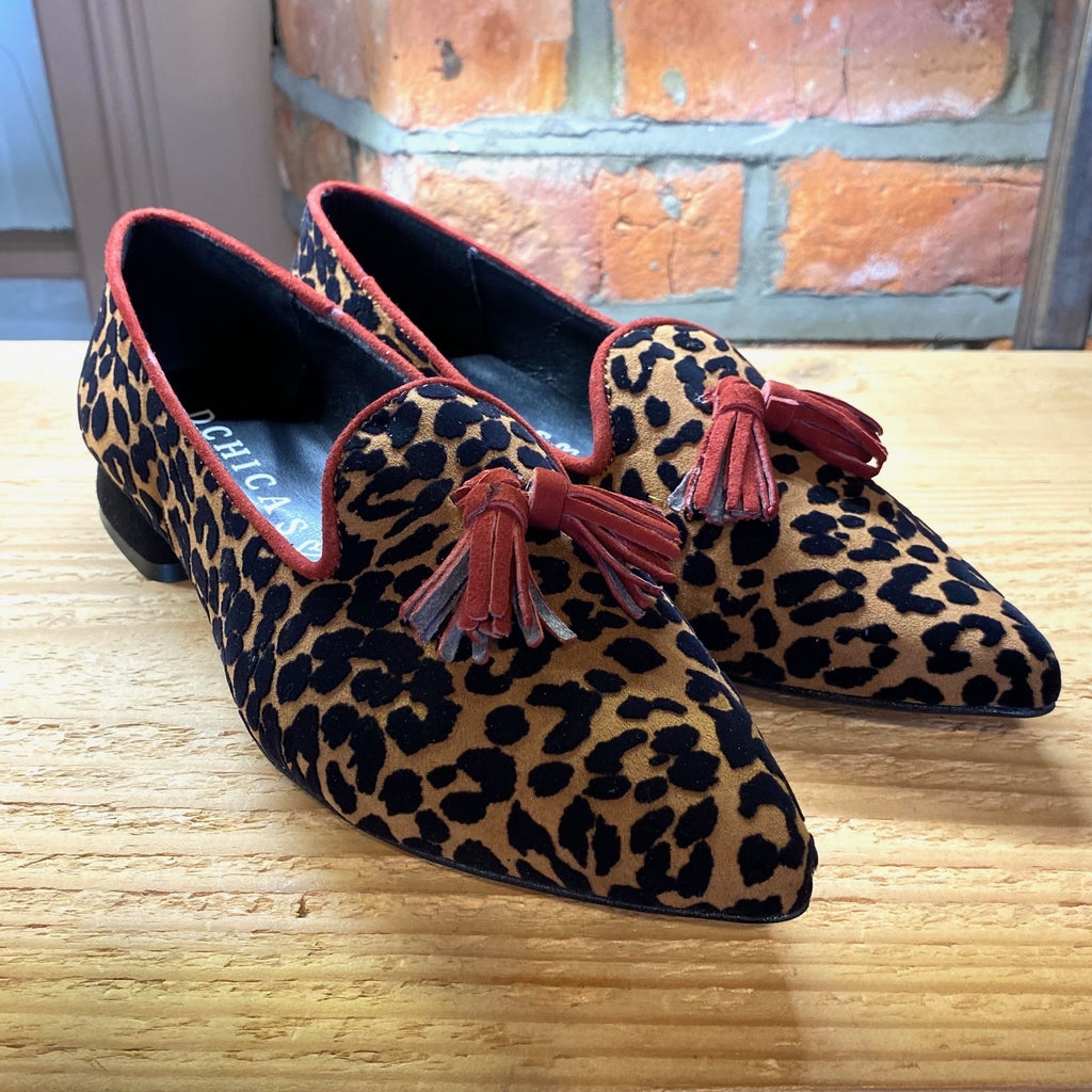 D-Chicas E12 Leopard Print Loafers