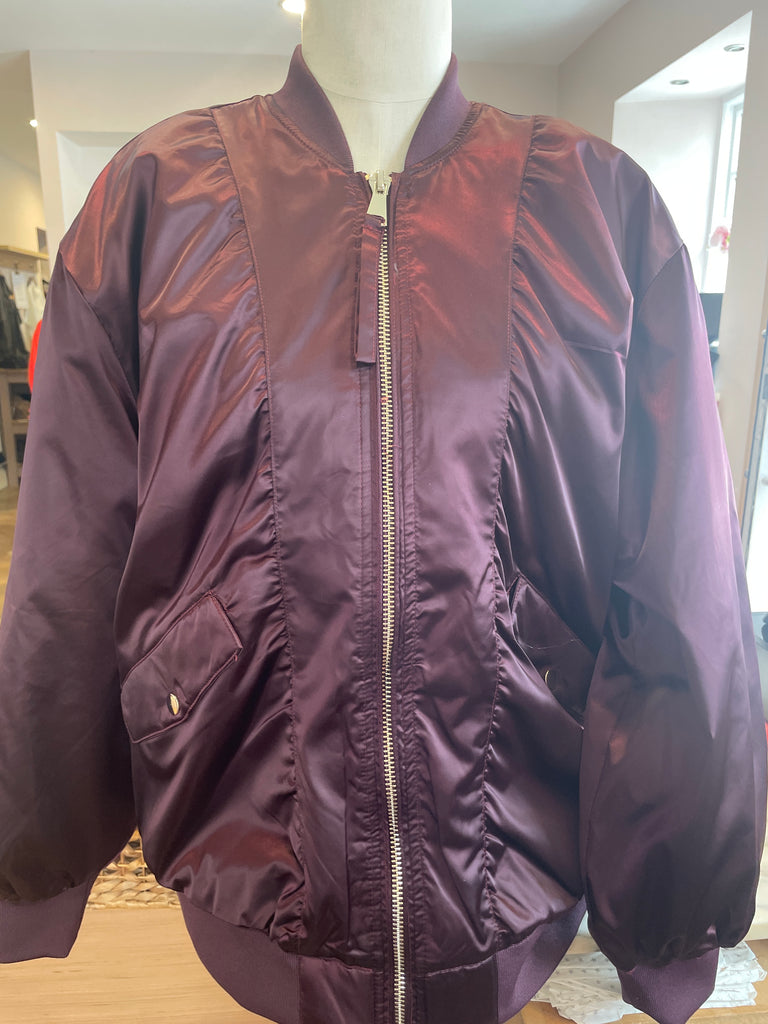 Numph Fria Bomber