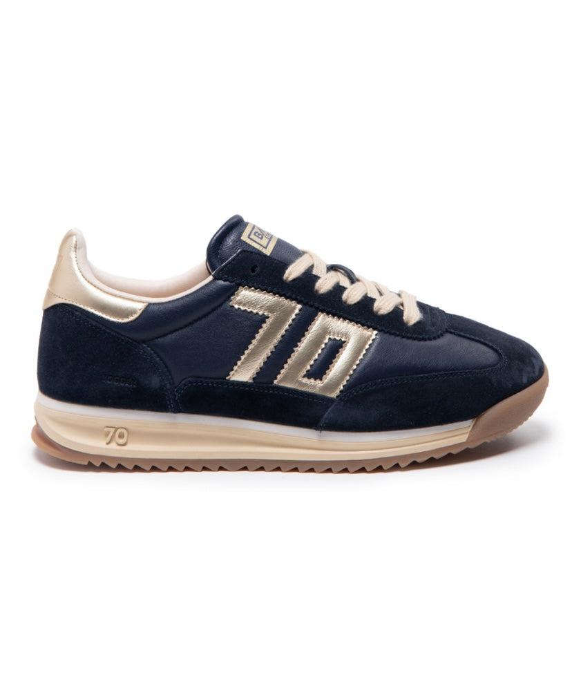 Back70 navy trainers