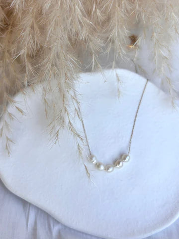 DI Eterna Necklace