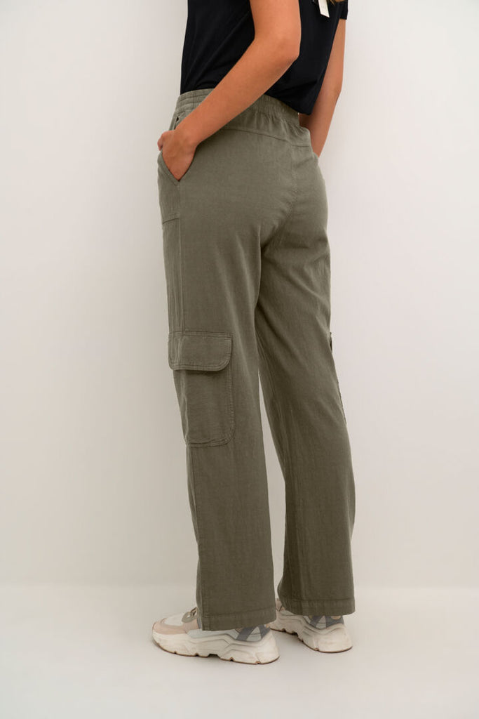 Kaffe Naya Cargo Pants Grape Leaf