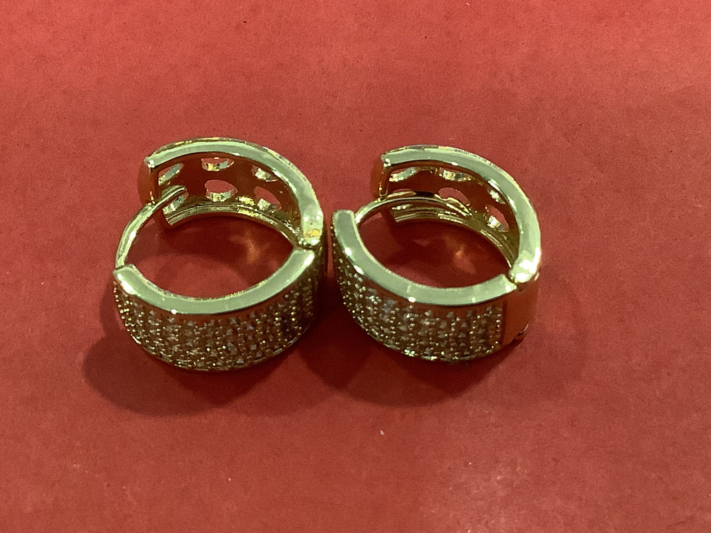 Dustelle Gold Sparkle Earrings