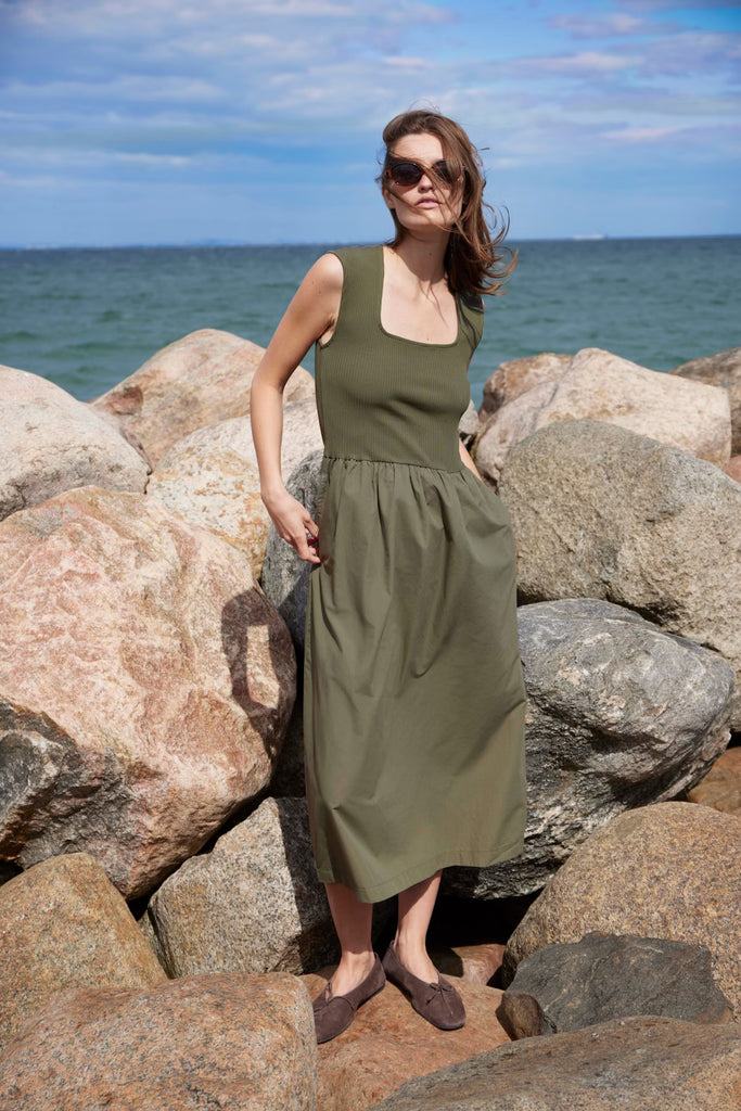Soaked in Luxury Phoebe Dress Green