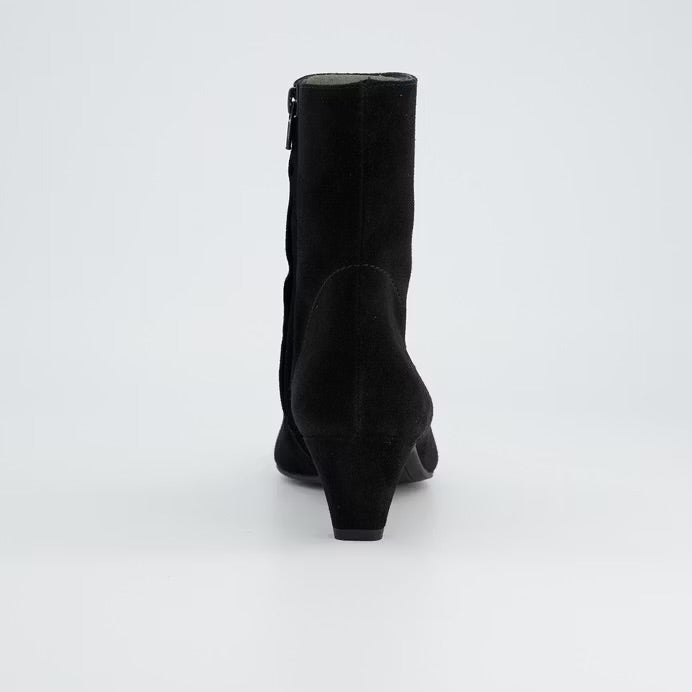 Paul Green I45 Black Suede Soft Boots