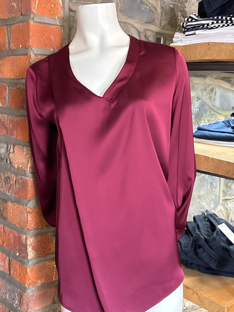 Fly Girl Bordeaux Blouse