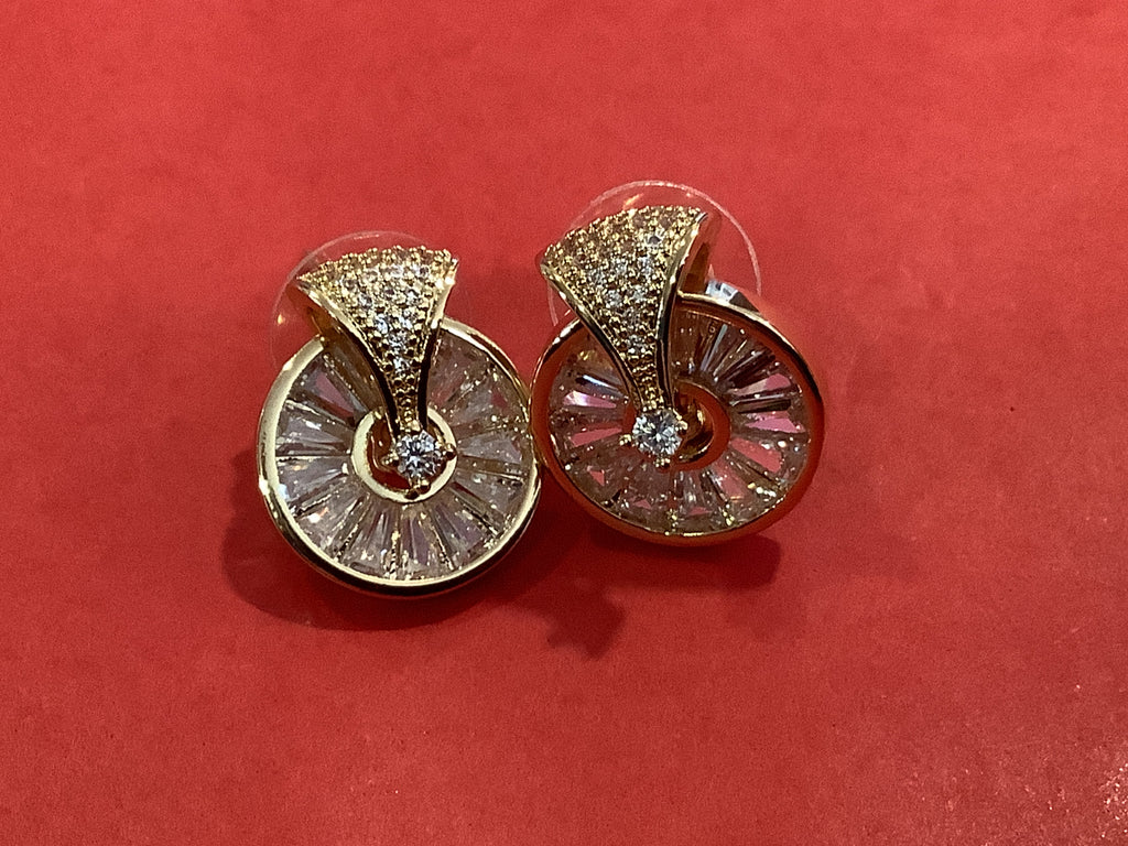 Dustelle Gold with diamond Earrings