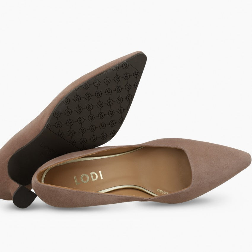 Lodi I18 Beige Suede Shoes