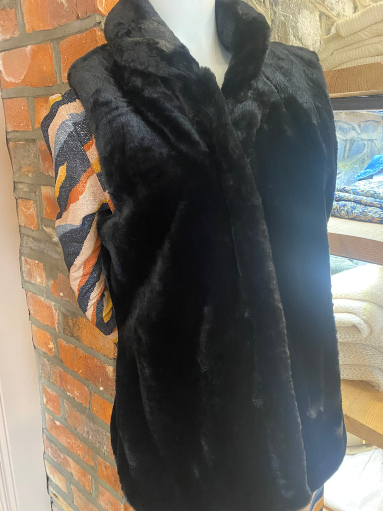 Pomodoro Fur Gilet Black