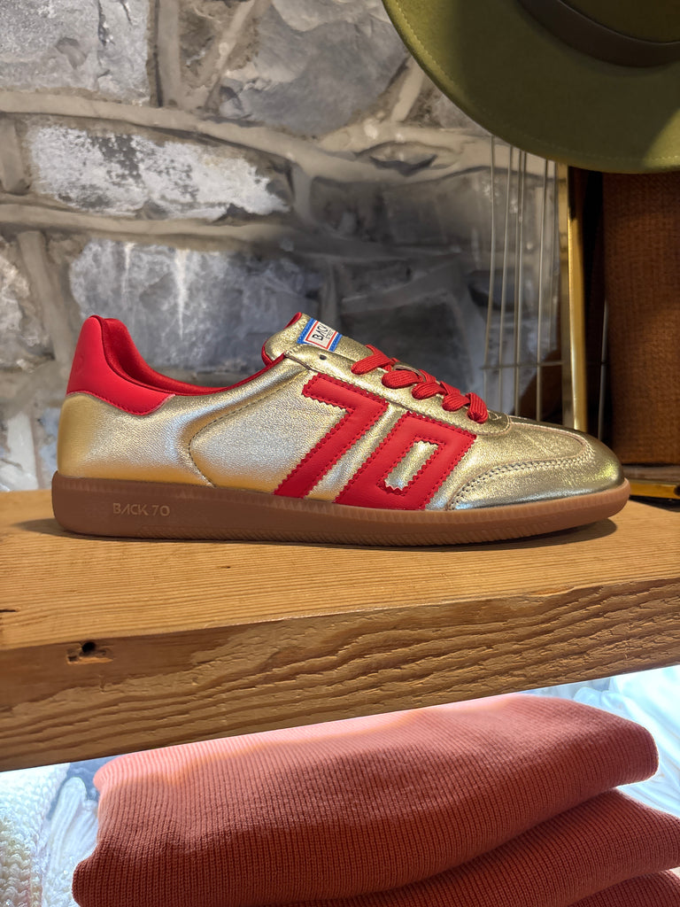 Back 70 I4 Metallic Gold Trainer