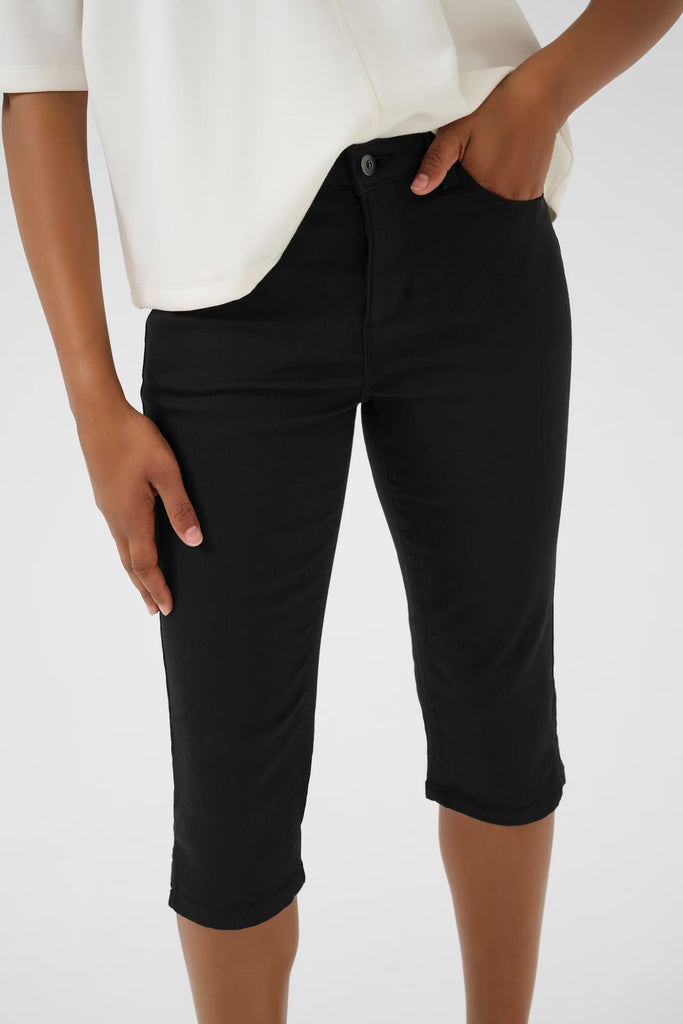 Kaffe Zelina Capri Pants