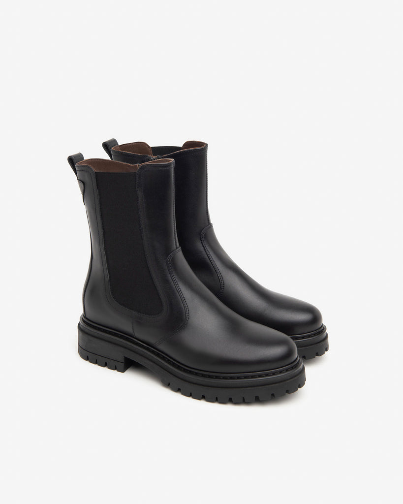 NeroGiardini G8 Black Chelsea Boot