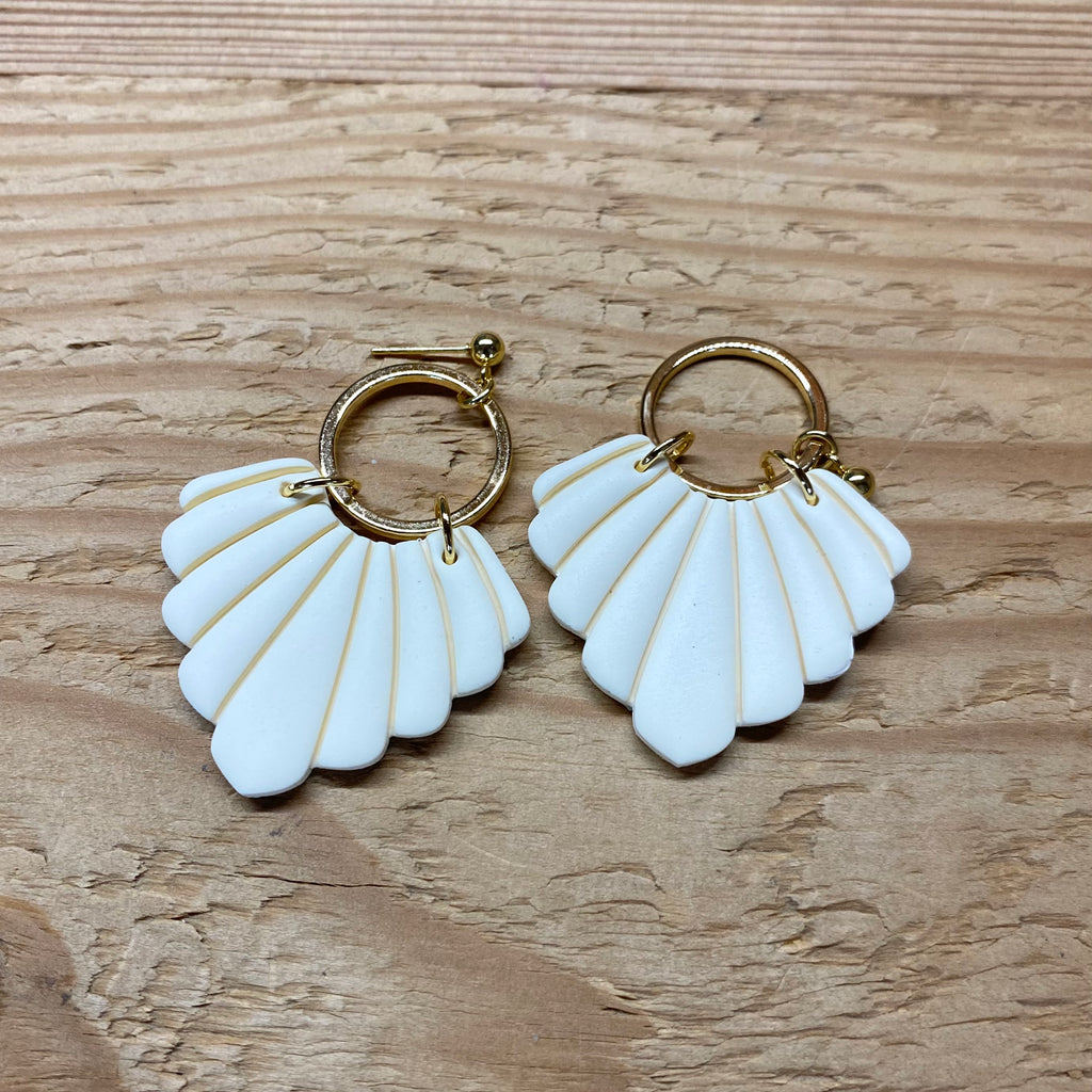 Cleo Flower Earring Nude