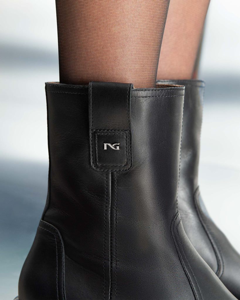 NeroGiardini G10 Black Leather Platform Boot