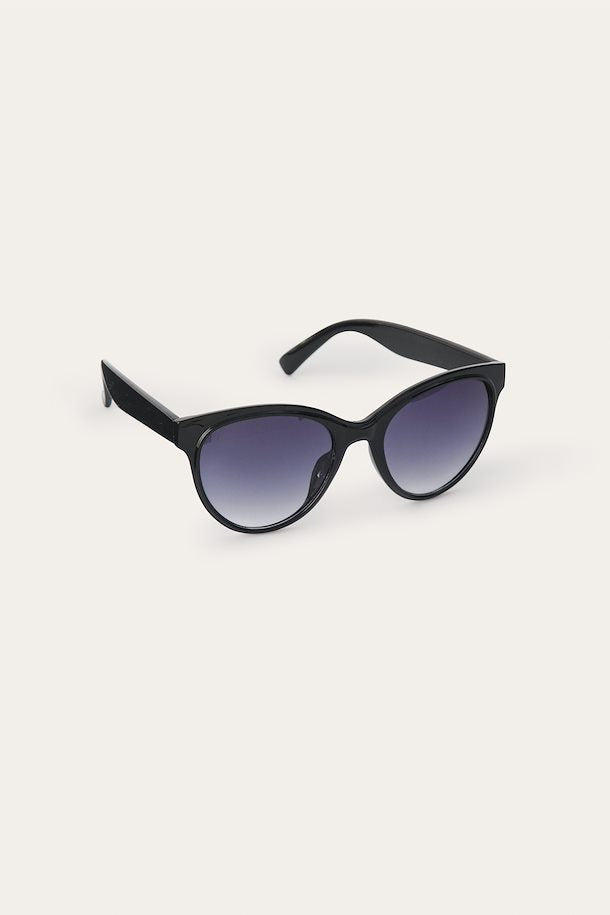 PT Nille Sunglasses Black